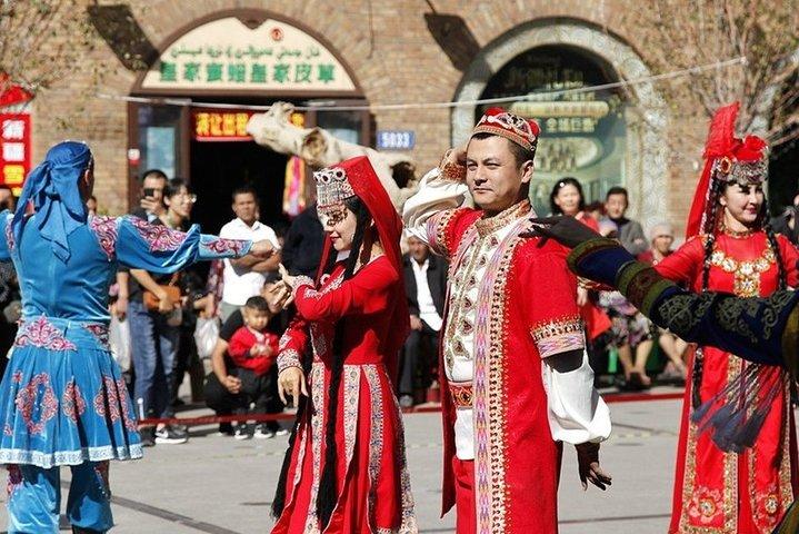 Urumqi Private City Tour with English Speaking Driver Service