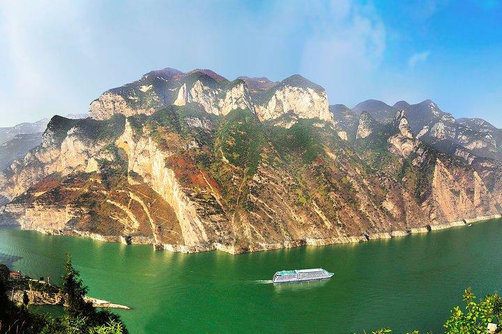 6-Day Private Tour to Chongqing,Yangtze River Cruise and Zhangjiajie