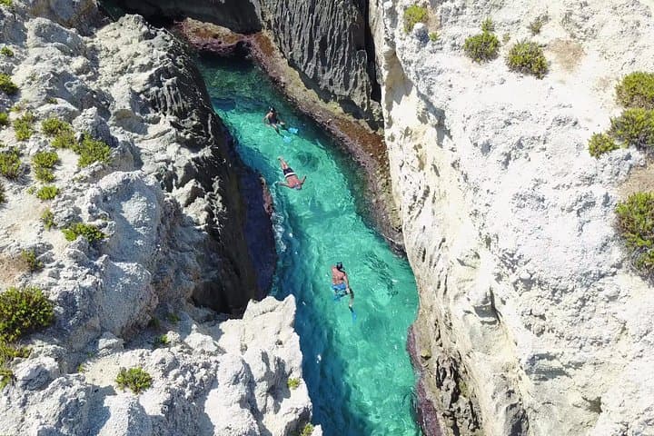 Tropea: Rental New Boat 2025. 4 hours of pure fun - 7 seats
