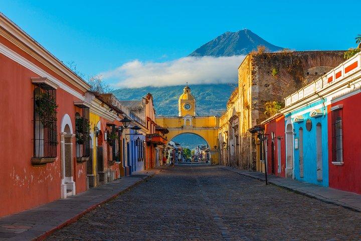 Day Tour : Antigua Guatemala UNESCO Site - From San Salvador City
