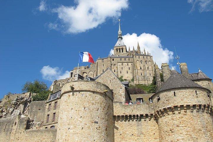 Mt St. Michel Private Tour with Abbey tickets and tour guide
