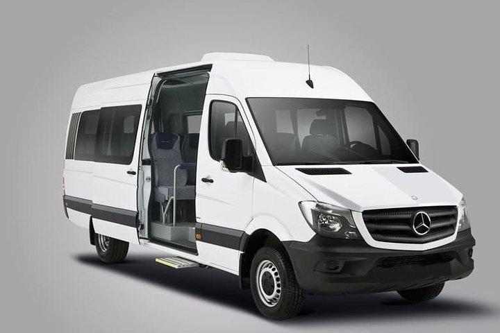 Private Transfer: Santiago Airport to San Antonio Cruise Port