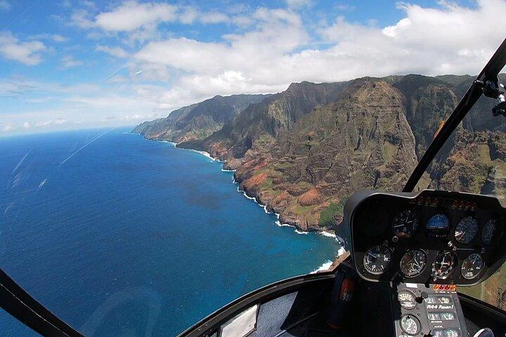Kauai Private Helicopter Ultimate Waterfall & Canyon, Free Video
