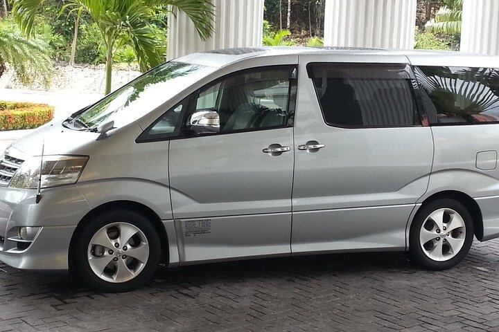 Ocean Coral Spring or Ocean Eden Bay Private Airport Transfer