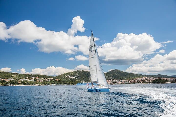 Sailing and Snorkeling Tour in the Islands of Pakleni