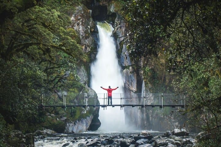 Self-Guided Milford Track Day Walk - Milford Sound