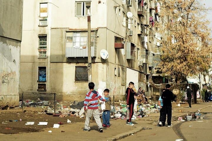 The Unpleasant Part of Bucharest, Private Tour in bad neighborhod