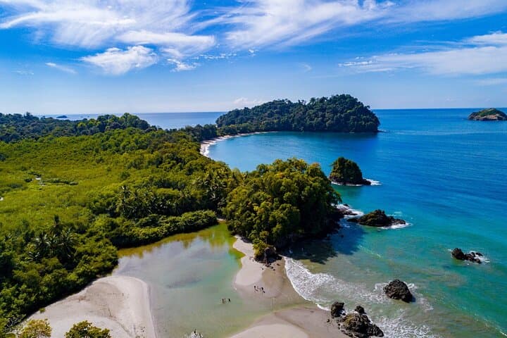Private transport Monteverde to Manuel Antonio