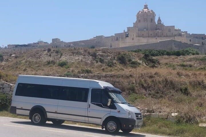 Airport Transfers (Private Group up to 15 people)