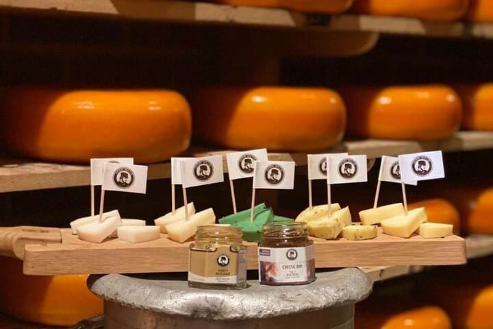 Private Bruges Food Tour: 8 Tastings of Local Delicacies