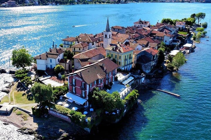 Stresa: Isola Pescatori and Isola Bella Hop-on Hop-off boat tour