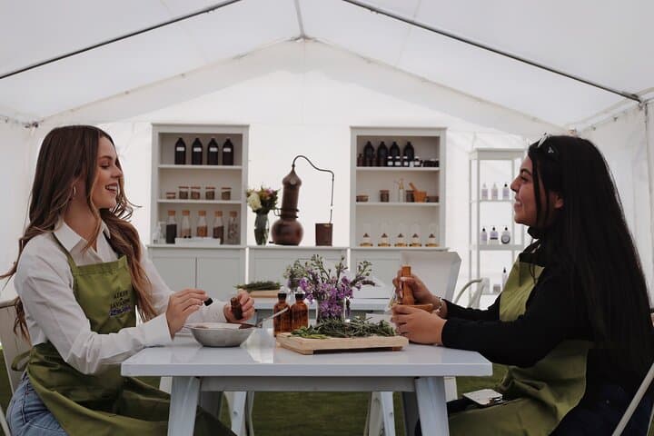 Create Your Own Handmade Lavender Product at Aires de Lavanda