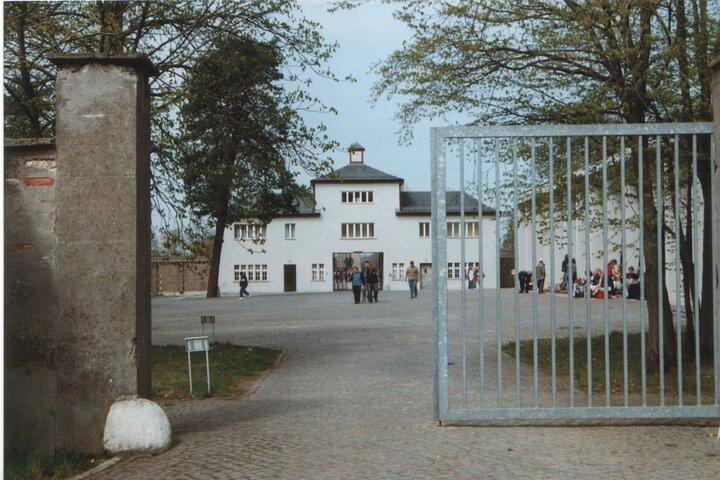 From Berlin: Sachsenhausen Concentration Camp Memorial Tour