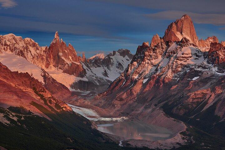 El Chalten: Full Day Trekking to Loma del Pliegue Tumbado