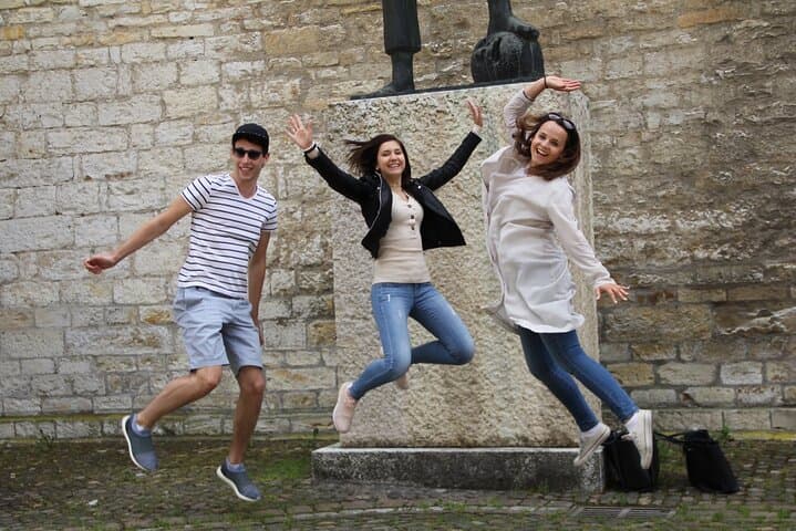 Bern Self-Guided City Walking Tour & Scavenger Hunt