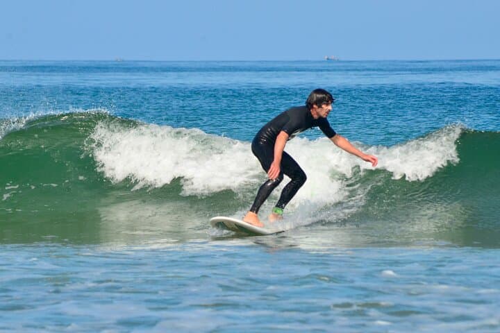 2 hours surf lesson in Agadir