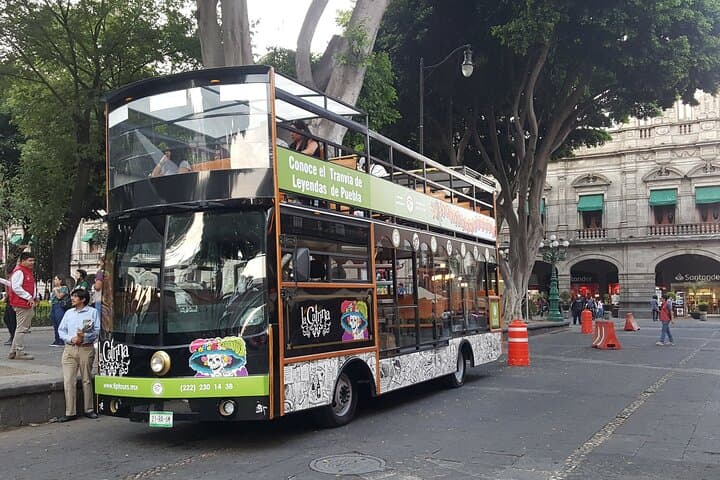Tranvía De Puebla: Hop - On- Hop - Off Double-decker bus