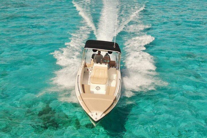 Marmows Full Day Private Boat Tour in San Andreas Islands