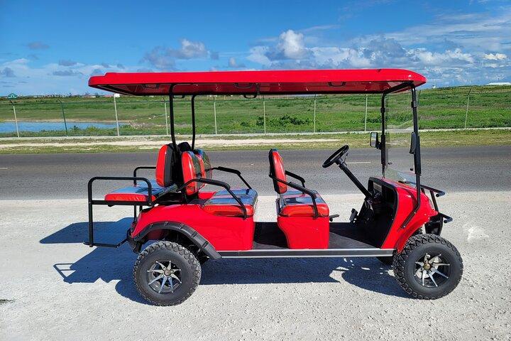 6-Seater Golf Cart: Grand Turk