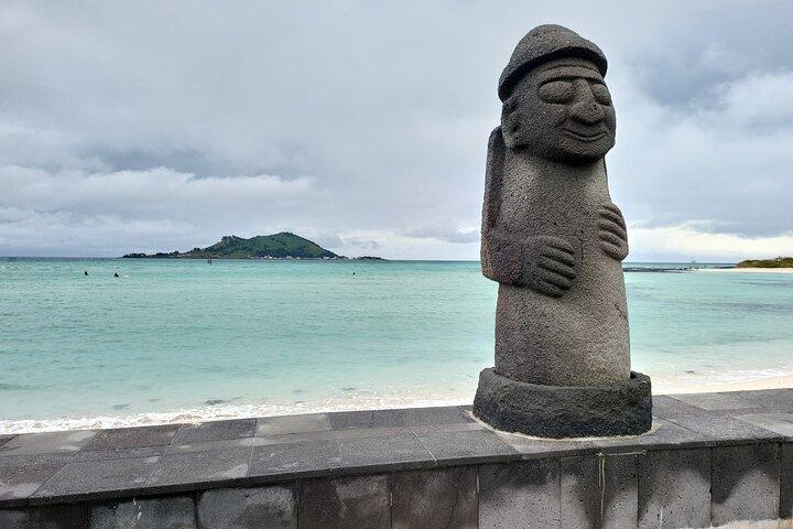 Private Day Tour in South and West in Jeju Island
