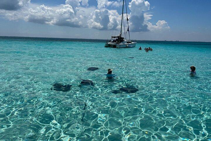 Half Day Private Customisable Boat Charter in Grand Cayman