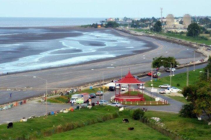 Guyana's City Center Tour with Lunch