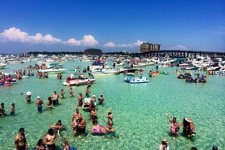 TOP 10 Private Capt Pontoon to Crab Island in Destin 3,4,5,or6Hr