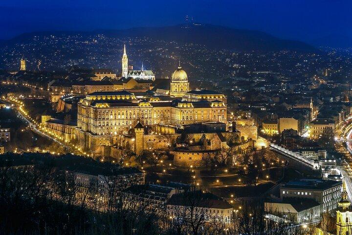 Budapest After Dark – Private Tour with Lights & Hidden Views