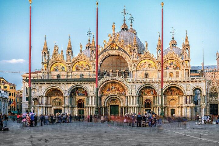 Skip-the-Line: Doge's Palace & St. Mark's Basilica Fully Guided Tour