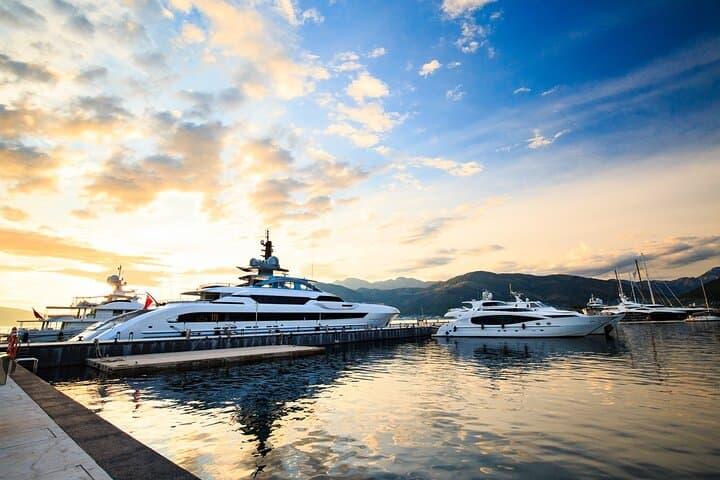 Private Tropical Gondola Dinner Cruise Simpson Bay