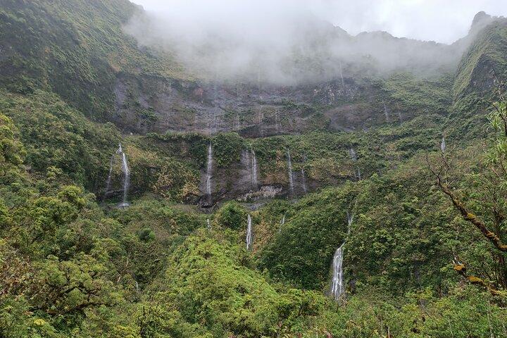 Tahiti Safari 4x4 Excursion Crossing the Mana Road