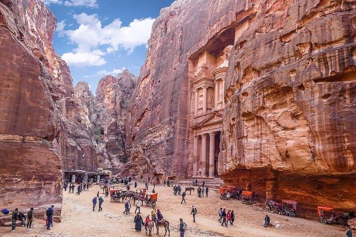 2 Day Private Tour to Petra and Wadi Rum from Amman