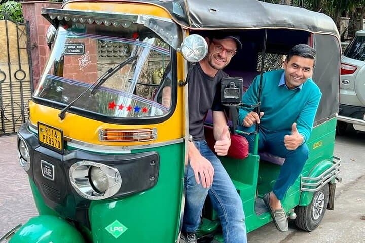 Jaipur Tuk tuk tour English speaking driver