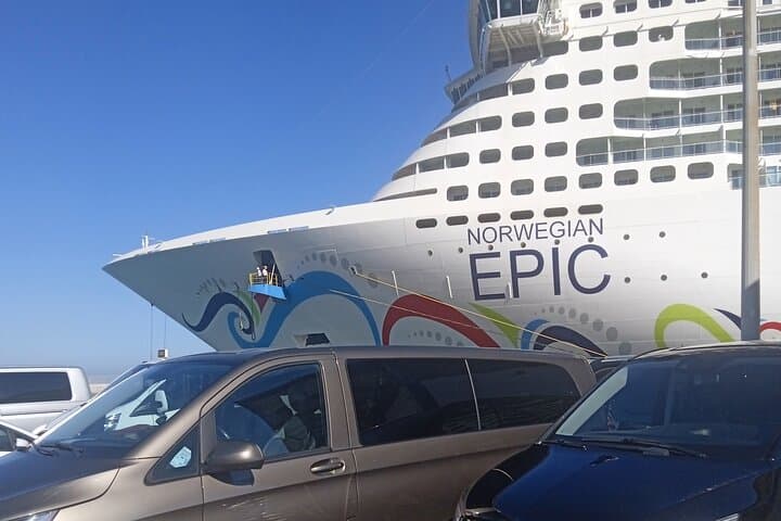 Civitavecchia Shore Excursion Rome Private Van up to 8 of you