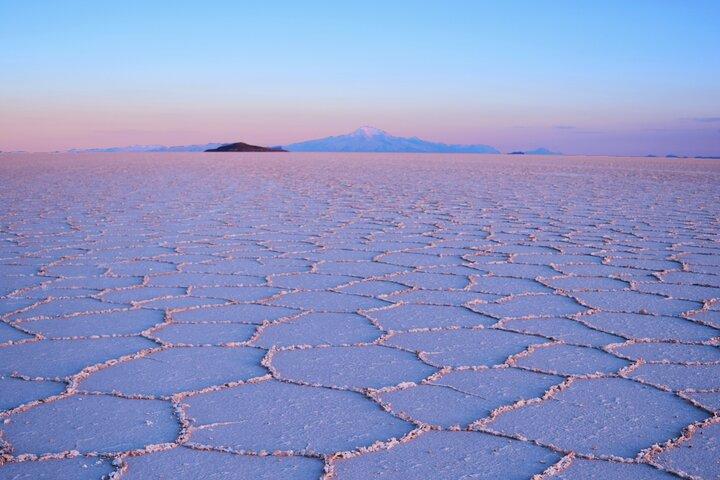 3 Days Private Tour in Uyuni Salt Flats and Colored Lagoon