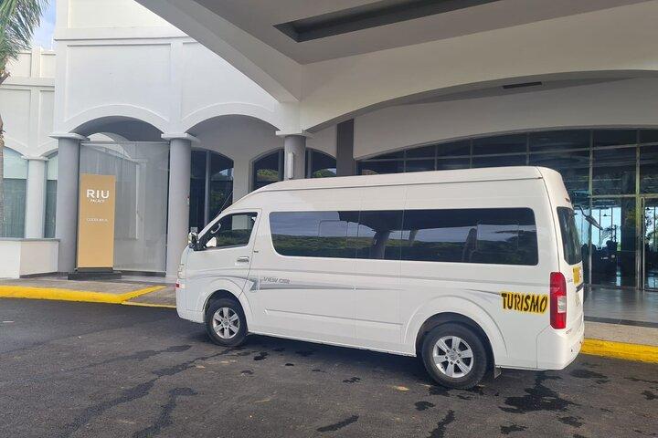 Transportation from Liberia Airport to Azura Beach Resort