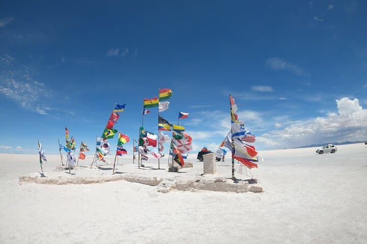 Uyuni Salt Flats 3-day tour from Atacama > private room available