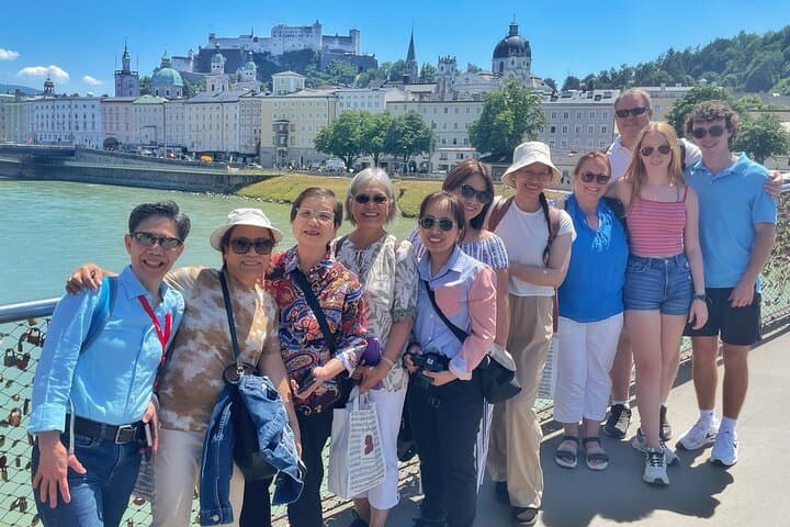 Salzburg Semi-Private Guided Day Tour from Munich with Lunch