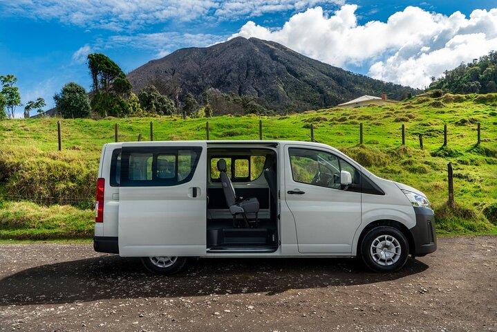 Costa Rica Private Guanacaste Airport (LIR) Departure transfer