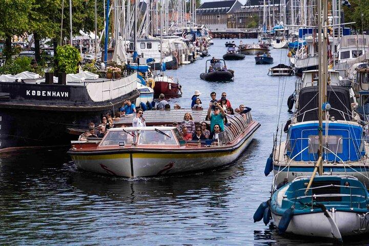 Copenhagen Classic Canal Tour & The Harbour