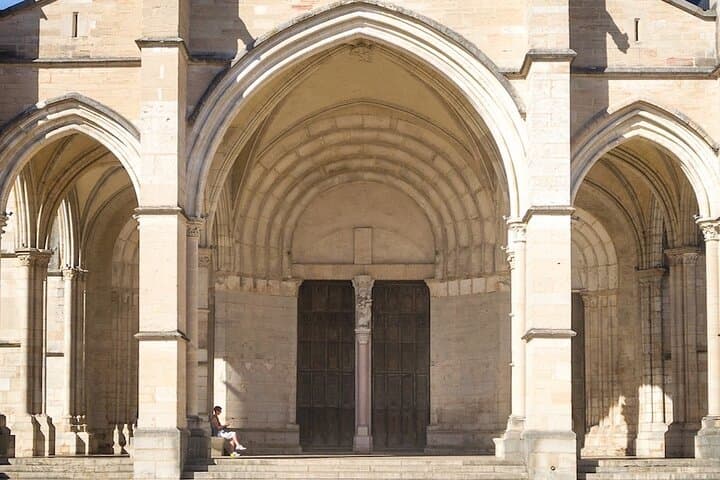 Beaune: A Self-Guided Audio Tour of Burgundy’s Wine Capital