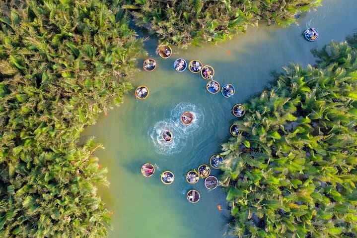 Hoi an Coconut Boat & Hoi an Ancient Town(Option Marble Mountain)