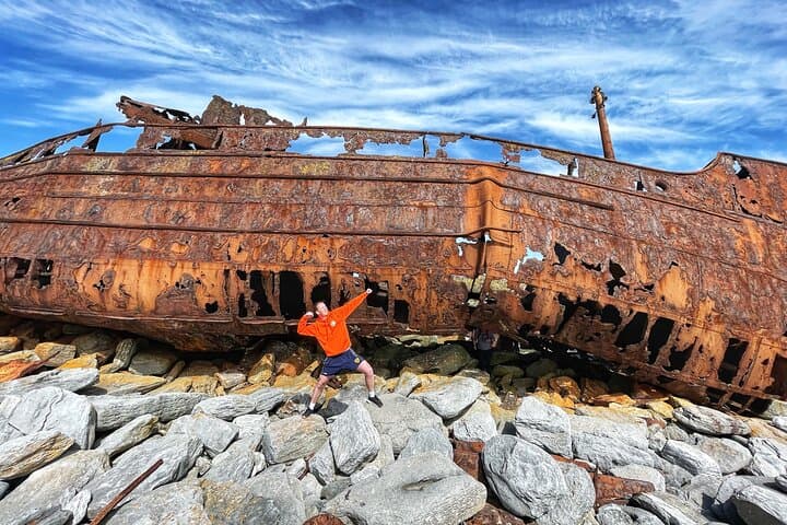Aran Islands Bike Tour with Tea and Scones from Galway
