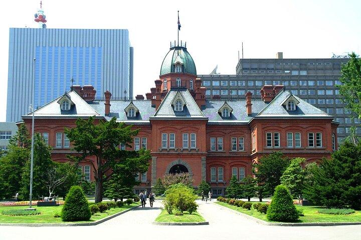 【Private Sightseeing Special City Tour from Sapporo Station】