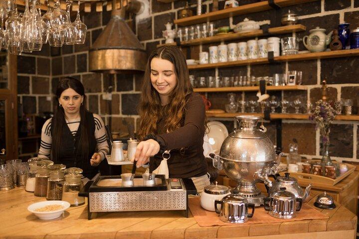 Private Traditional Coffee And Dessert Making Activity