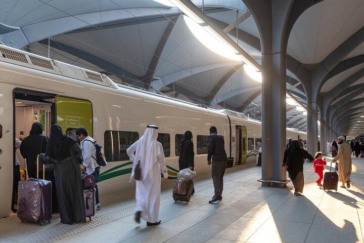 Madinah Haramain Train Station to Madinah Hotel Private Transfer
