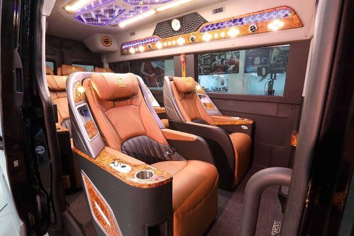 Private Transfers Hanoi  Sapa One Way (Free Hotel Pickup)