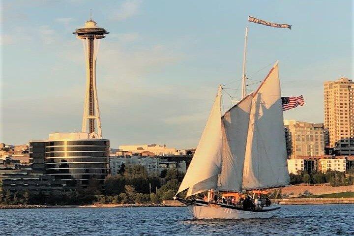 Seattle Sailing Harbor Tour