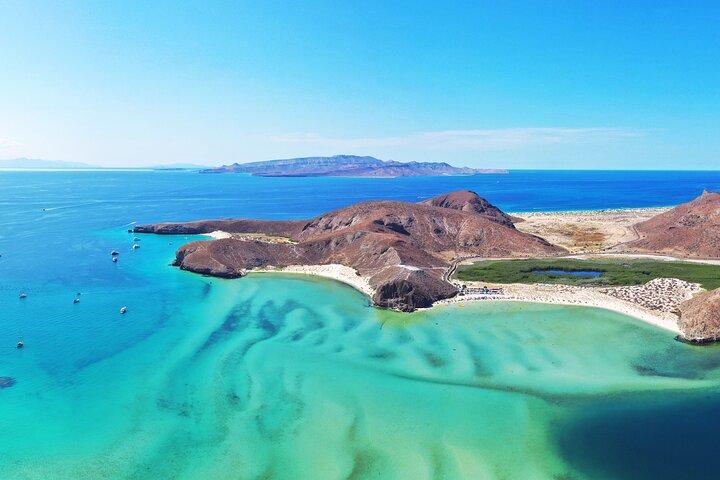 Espiritu Santo Island Tour