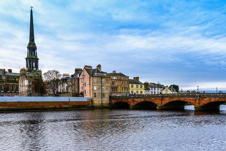 Escape Burns' Hame Toun: Outdoor Puzzle Game in Ayr